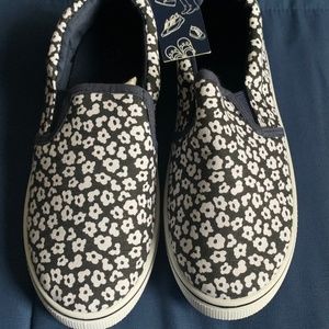 Navy & White Girl’s Slip-On Shoes